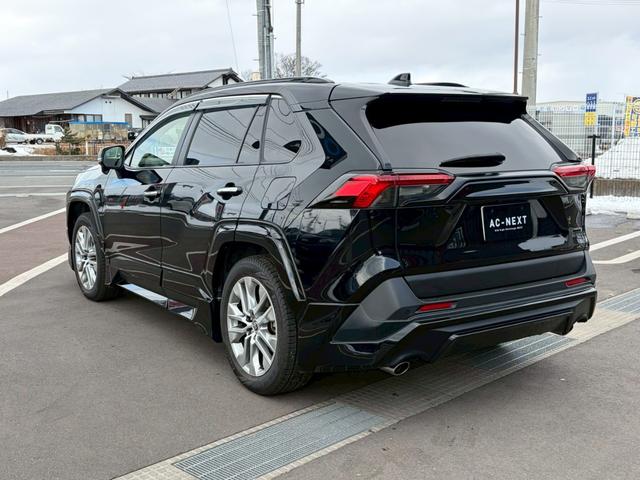 ＲＡＶ４ Ｇ　Ｚパッケージ　ＴＲＤエアロ　純正９インチナビ　フルセグＴＶ　Ｂｌｕｅｔｏｏｔｈ　ＤＶＤ　ＥＴＣ　デジタルインナーミラー　ブラインドスポットモニター　純正１９インチアルミホイール　バックカメラ　ＬＥＤヘッドライト（34枚目）