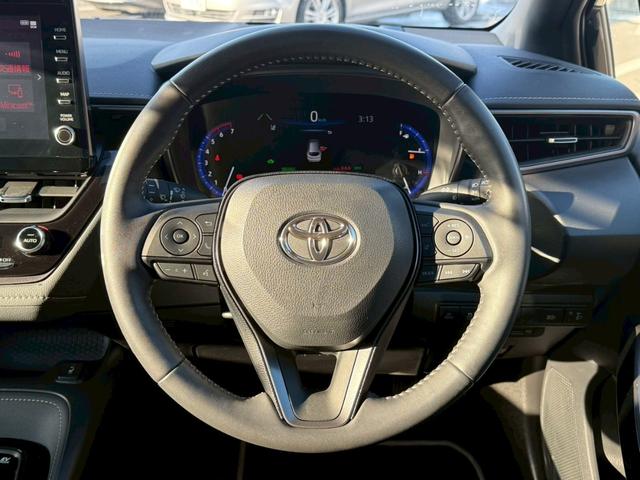 �y�`�b�b�z��葬�x�ł̏��q�͂������A�O���̎ԗ��Ƃ̋��������ɕۂ��Ȃ��玩���ŉ��������s���܂��B�������H���s���ɂ͑�ϊ������@�\�ł��B