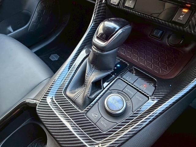 �y�V�t�g���o�[�z��ڂŕ����鑀�삵�₷�������ڂƎ�ɂȂ��ރf�U�C���ł��I