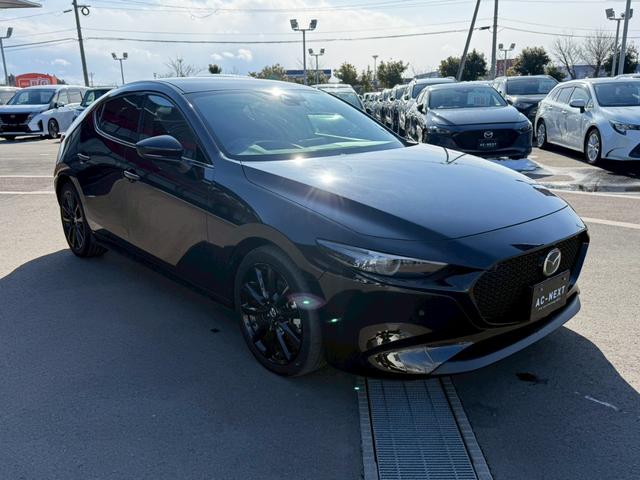 �����Ă���X�^�b�t�́A���ÎԔ̔��Ɍg����Ă����X�^�b�t�΂���Ȃ̂ŎԂ̒m����A�h�o�C�X�͂��C�����������B�u�����Ă悩�����v�u����Ċy�����v�Ǝv������̂��񋟂����񑩂��܂��I