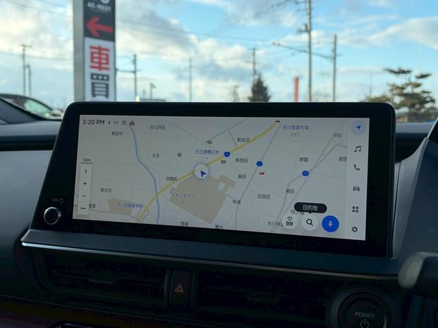 プリウス Ｚ　クリアランスソナー　純正ナビ　全周囲カメラ　アダプティブクルーズコントロール　デジタルインナーミラー　ブラインドスポットモニター　パワーバックドア　シートヒーター　シートベンチレーション　ＥＴＣ２．０（10枚目）