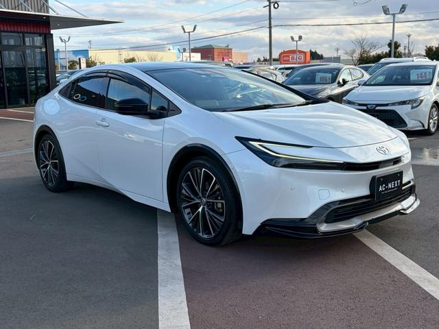 プリウス Ｚ　クリアランスソナー　純正ナビ　全周囲カメラ　アダプティブクルーズコントロール　デジタルインナーミラー　ブラインドスポットモニター　パワーバックドア　シートヒーター　シートベンチレーション　ＥＴＣ２．０（21枚目）