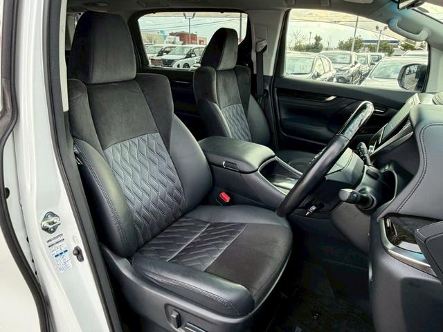 ヴェルファイアハイブリッド ＺＲ　純正１０インチナビ　サンルーフ　両側電動スライドドア　パワーバックドア　バックモニター　リアオートエアコン　アダプティブクルーズコントロール　Ｂｌｕｅｔｈｏｏｔｈ　ＤＶＤ　ＥＴＣ　クリアランスソナー（25枚目）