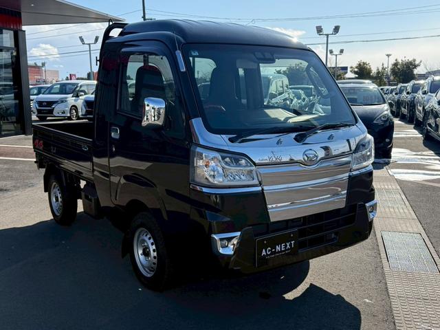 ハイゼットトラック ジャンボＳＡＩＩＩｔ　Ｐａｎａｓｏｎｉｃ７インチナビ　衝突軽減ブレーキ　横滑り防止装置　レベライザー　ＬＥＤ荷台作業灯　シートカバー　純正ステアリング付き　Ｂｌｕｅｔｈｏｏｔｈ　フルセグＴＶ　スペアキー　フォグランプ（14枚目）