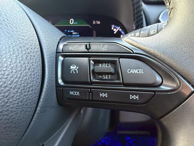 ヤリスクロス ハイブリッドＺ　クリアランスソナー　モデリスタフルエアロ　純正ＤＰオーディオ　全周囲カメラ　ＡＣＣ　ブラインドスポットモニター　ドラレコ　電動パーキング　シートヒーター　ＥＴＣ２．０　フルセグＴＶ　Ｂｌｕｅｔｏｏｔｈ（10枚目）