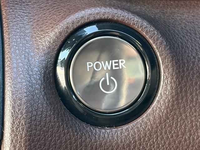 ヤリスクロス ハイブリッドＺ　クリアランスソナー　モデリスタフルエアロ　純正ＤＰオーディオ　全周囲カメラ　ＡＣＣ　ブラインドスポットモニター　ドラレコ　電動パーキング　シートヒーター　ＥＴＣ２．０　フルセグＴＶ　Ｂｌｕｅｔｏｏｔｈ（17枚目）