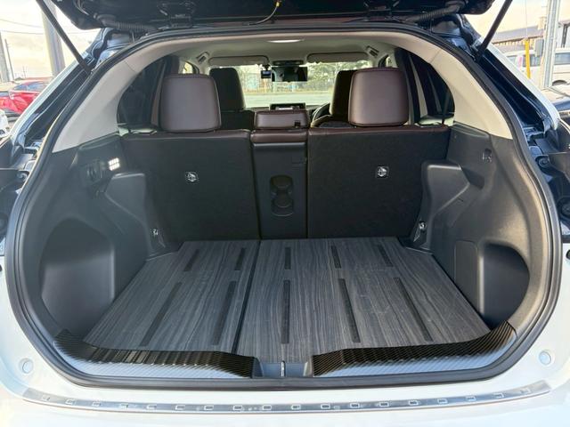 ヤリスクロス ハイブリッドＺ　クリアランスソナー　モデリスタフルエアロ　純正ＤＰオーディオ　全周囲カメラ　ＡＣＣ　ブラインドスポットモニター　ドラレコ　電動パーキング　シートヒーター　ＥＴＣ２．０　フルセグＴＶ　Ｂｌｕｅｔｏｏｔｈ（27枚目）