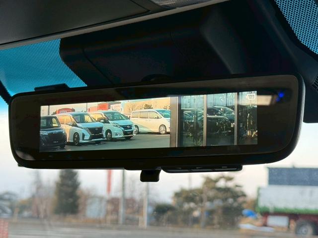 アルファードハイブリッド Ｘ　モデリスタフルエアロ　Ｃａｒｒｏｚｚｅｒｉａ１０インチナビ　Ｃａｒｒｏｚｚｅｒｉａ１２．３型フリップダウンモニター　デジタルインナーミラー　寒冷地仕様　ＢＳＭ　両側電動スライドドア　ドラレコ　ＥＴＣ（19枚目）