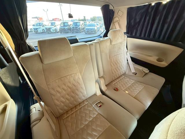 アルファードハイブリッド Ｘ　モデリスタフルエアロ　Ｃａｒｒｏｚｚｅｒｉａ１０インチナビ　Ｃａｒｒｏｚｚｅｒｉａ１２．３型フリップダウンモニター　デジタルインナーミラー　寒冷地仕様　ＢＳＭ　両側電動スライドドア　ドラレコ　ＥＴＣ（30枚目）