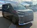 働いているスタッフは、中古車販売に携わってきたスタッフばかりなので車の知識やアドバイスはお任せください。「買ってよかった」「乗って楽しい」と思える一台のご提供をお約束します!
