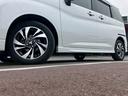 デリカＤ：２ カスタムハイブリッドＭＶ　全方位カメラパッケージ　４ＷＤ　１０インチナビ　全周囲カメラ　フルセグ　ＢＴ　ＵＳＢ　ＣＤ　ＤＶＤ　ＨＤＭＩ　ＡＣＣ　衝突軽減　レーンキープ　コーナーセンサー　アイドリングストップ　シートヒーター　両側電動スライドドア（7枚目）