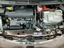 【エンジンルーム】不具合はなく良好な状態です。エンジンルームをきれいにしておくと万が一のトラブル時に点検しやすくなるので、日ごろからの清掃がおススメです。