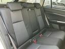 【リアシート】広々としているので後部座席の方も快適にドライブができます♪