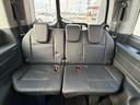 【リアシート】広々としているので後部座席の方も快適にドライブができます♪
