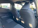 【リアシート】広々としているので後部座席の方も快適にドライブができます♪