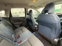 【リアシート】広々としているので後部座席の方も快適にドライブができます♪