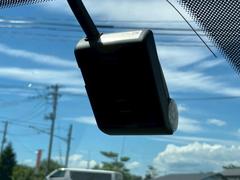 �ڥɥ饤�֥쥳�������۰��֤˼���դ��뤳�ȤǱ����Ȳ�����Ͽ���Ƥ����ɥ饤�֥쥳�������ϡ����Τκݤ˳Τ��ʾڵ�ǽ�Ϥ�ȯ�����Ƥ���ޤ��� 4