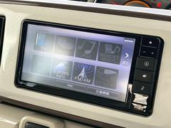 純正ナビ／アラウンドビューモニター／フルセグＴＶ／Ｂｌｕｅｔｏｏｔｈ／ＵＳＢ／ＣＤ／ＤＶＤ再生 4