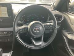 �ڣ��ãá۰���®�٤Ǥν�ҤϤ�����������μ�ξ�Ȥε�Υ�������ݤ��ʤ��鼫ư�ǲø�®��Ԥ��ޤ�����®ƻϩ���Ի��ˤ����Ѵ򤷤���ǽ�Ǥ��� 4