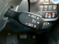 �ڥ��롼������ȥ�����ۼ긵�Υܥ���ǰ���®�٤Ǥν�Ԥ���ǽ�Ǥ���®��Ĵ����ǽ�Ǥ�����®ƻϩ���Ի��������ʵ�ǽ�Ǥ��͢� 4