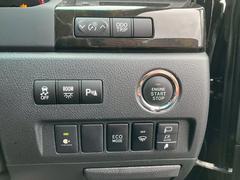 �ڥ��ޡ��ȥ����ۥХå���ݥ��åȤ����줿�ޤޤǤ�ɥ��γ����Ĥ᤬��ǽ�ʥ��ޡ��ȥ��������������󥸥�Υ��󡦥��ջ��⥫������Ф�ɬ�פ�̵������ȤäƤ������Ǥ��� 7