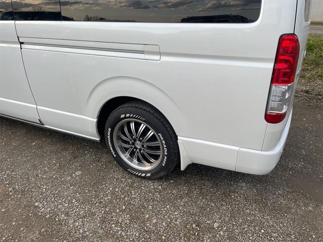 ハイエースワゴン グランドキャビン　４ＷＤパワースライドドアＥＴＣ地デジナビ　プッシュスタート（19枚目）