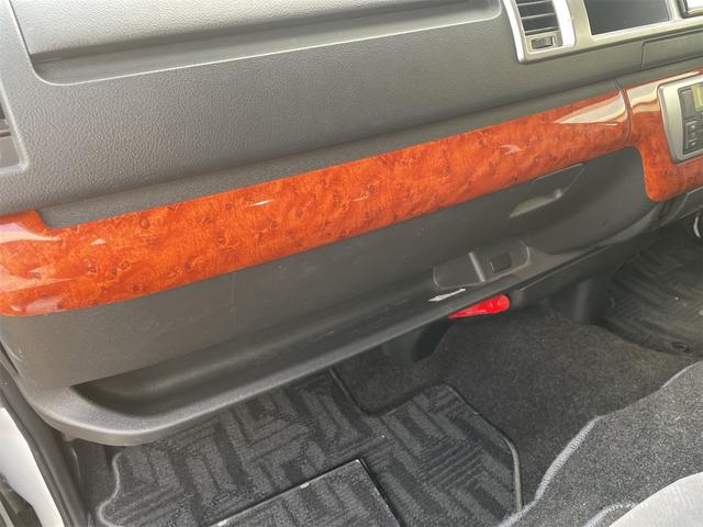 ハイエースワゴン グランドキャビン　４ＷＤパワースライドドアＥＴＣ地デジナビ　プッシュスタート（40枚目）