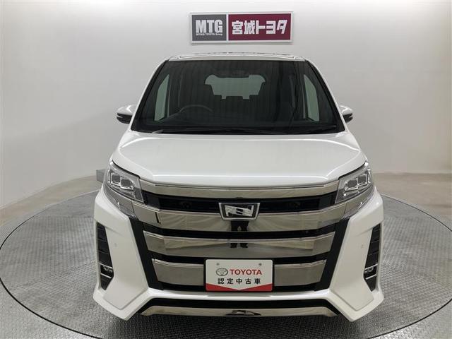 ノア Ｓｉ　ダブルバイビーＩＩ　フルセグ　メモリーナビ　ＤＶＤ再生　ミュージックプレイヤー接続可　バックカメラ　衝突被害軽減システム　ＥＴＣ　両側電動スライド　ＬＥＤヘッドランプ　ウオークスルー　乗車定員８人　３列シート　フルエアロ（9枚目）