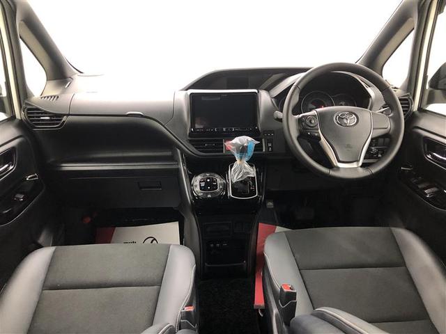 ノア Ｓｉ　ダブルバイビーＩＩ　フルセグ　メモリーナビ　ＤＶＤ再生　ミュージックプレイヤー接続可　バックカメラ　衝突被害軽減システム　ＥＴＣ　両側電動スライド　ＬＥＤヘッドランプ　ウオークスルー　乗車定員８人　３列シート　フルエアロ（18枚目）