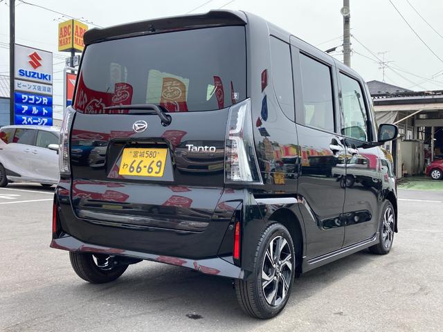 カスタムX 届け出済未使用車 両側パワースライドドア シートヒーター 衝突被害軽減ブレーキシステム 純正アルミホイール スマートキー プッシュスタート(8枚目)