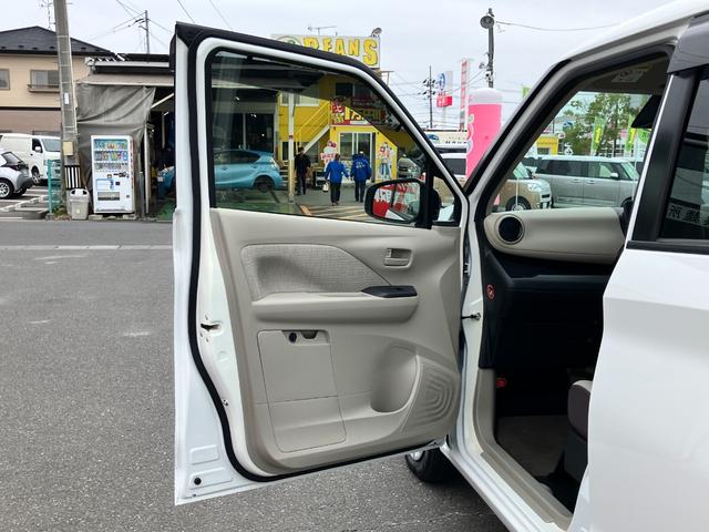 デイズ S 4WD 衝突回避支援 CDチューナー ハロゲンヘッドライト マニュアルエアコン(26枚目)
