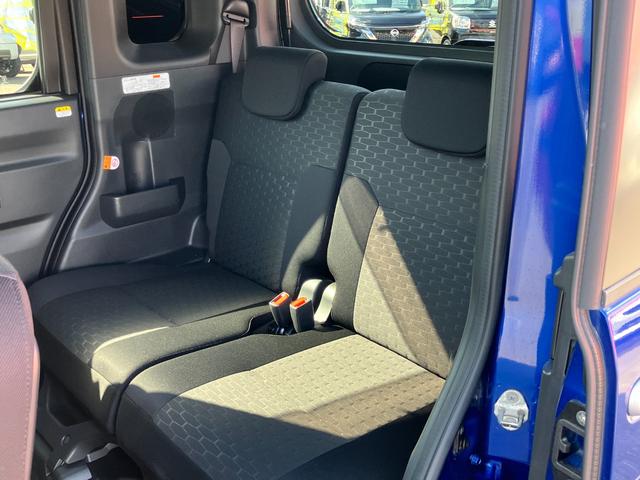 ウェイク Gターボ レジャーエディションSAII 衝突回避支援 ターボ CDチューナー 15インチアルミ LEDヘッドランプ LEDフォグランプ プッシュスタート式 ウッドパネル 本革巻ステアリング 両側パワスラ アイドリングストップ(31枚目)