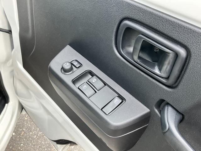 ハイゼットトラック エクストラ 4WD マニュアル 衝突回避支援 プッシュスタート式 ハロゲンヘッドライト LEDフォグランプ テールゲートチェーン(21枚目)