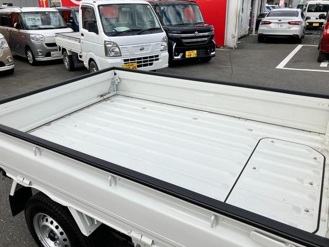 ハイゼットトラック エクストラ 4WD マニュアル 衝突回避支援 プッシュスタート式 ハロゲンヘッドライト LEDフォグランプ テールゲートチェーン(26枚目)