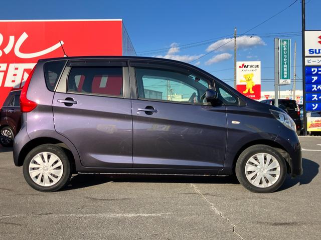 デイズ Ｊ　ＣＤチューナー　ハロゲンヘッドライト　マニュアルエアコン　キーレスエントリー（7枚目）