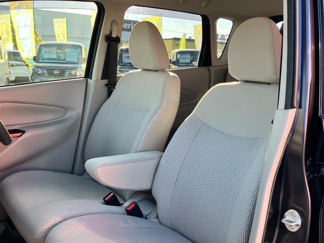 デイズ Ｊ　ＣＤチューナー　ハロゲンヘッドライト　マニュアルエアコン　キーレスエントリー（24枚目）