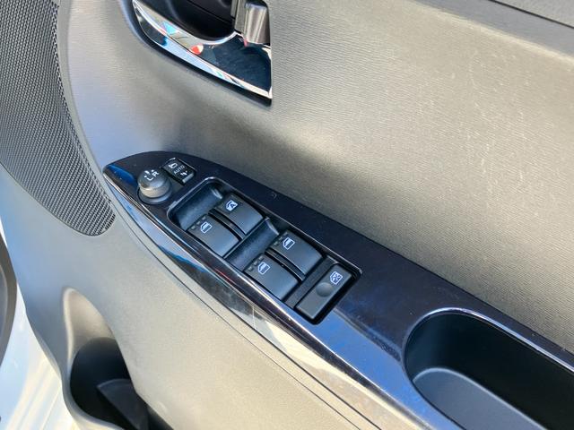 タント カスタムＸ　トップエディションリミテッドＳＡＩＩＩ　衝突回避支援　社外ワンセグナビ　全方位モニター付きバックカメラ　プッシュスタート式　ＬＥＤフォグランプ　ＬＥＤフォグランプ　オートエアコン　１４インチアルミ　両側パワスラ（23枚目）