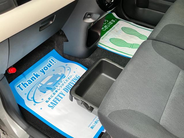 ムーヴキャンバス Ｇブラックインテリアリミテッド　ＳＡＩＩＩ　衝突回避支援　両側パワスラ　社外フルセグナビ　全方位モニター付きバックカメラ　ＬＥＤヘッドランプ　ＬＥＤフォグランプ　オートエアコン　シートアンダーボックス　運転席シートアジャスター（29枚目）