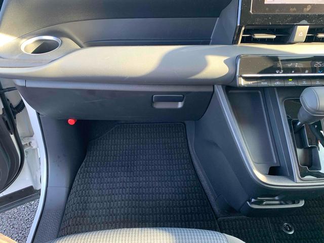 ご覧頂きまして誠に有難うございます！！是非ご来店して頂き、実際にご覧になって頂ければと思います。お客様からのご連絡をスタッフ一同、心よりお待ちしております