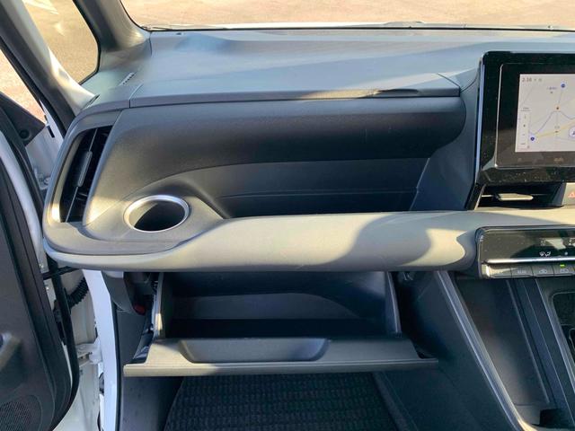 この度は当店のお車をご覧になっていただき、誠にありがとうございます。じっくり現車確認して頂けるよう、ご準備を致します！