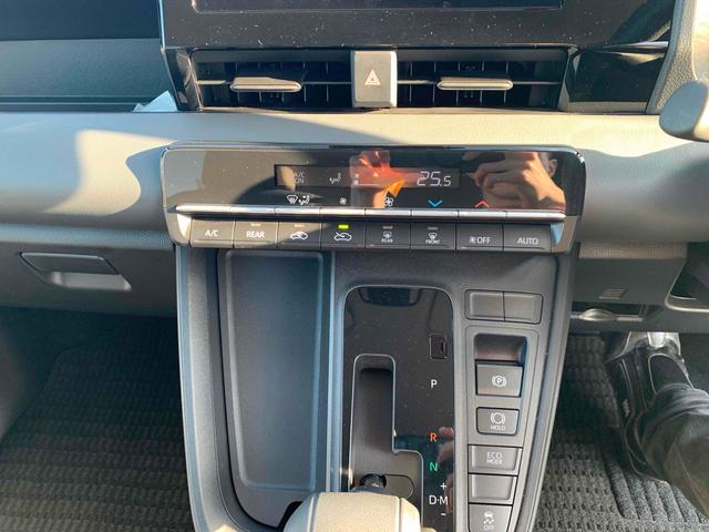 ご覧頂きまして誠に有難うございます！！是非ご来店して頂き、実際にご覧になって頂ければと思います。お客様からのご連絡をスタッフ一同、心よりお待ちしております