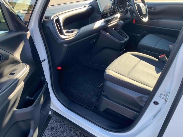 ご覧いただきありがとうございます♪気になったお車がありましたらお気軽にお電話をください♪