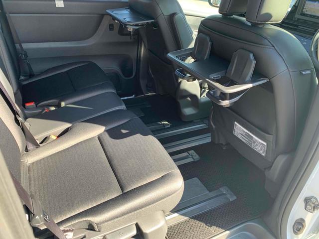 セレナ ハイウェイスターV ドライブレコーダー ETC バックカメラ ナビ クリアランスソナー 衝突被害軽減システム 両側電動スライドドア LEDヘッドランプ スマートキー アイドリングストップ 電動格納ミラー 3列シート(24枚目)