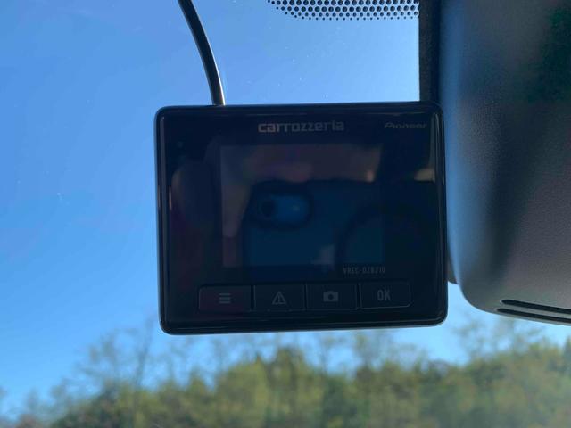 セレナ ハイウェイスターV ドライブレコーダー ETC バックカメラ ナビ クリアランスソナー 衝突被害軽減システム 両側電動スライドドア LEDヘッドランプ スマートキー アイドリングストップ 電動格納ミラー 3列シート(36枚目)