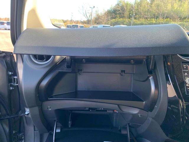 ノート e-パワー X ドライブレコーダー ETC 全周囲カメラ ナビ TV クリアランスソナー レーンアシスト 衝突被害軽減システム オートライト スマートキー 電動格納ミラー CVT 盗難防止システム 衝突安全ボディ(29枚目)