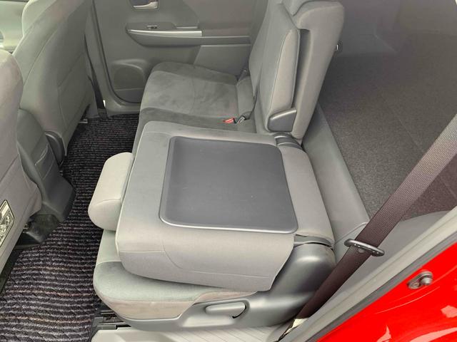 プリウスアルファ Ｓツーリングセレクション　ＥＴＣ　バックカメラ　ナビ　ＴＶ　アルミホイール　ヘッドライトウォッシャー　スマートキー　電動格納ミラー　ＣＶＴ　盗難防止システム　衝突安全ボディ　ＡＢＳ　ＵＳＢ　Ｂｌｕｅｔｏｏｔｈ　エアコン（38枚目）