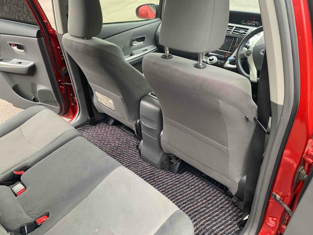 プリウスアルファ Ｓツーリングセレクション　ＥＴＣ　バックカメラ　ナビ　ＴＶ　アルミホイール　ヘッドライトウォッシャー　スマートキー　電動格納ミラー　ＣＶＴ　盗難防止システム　衝突安全ボディ　ＡＢＳ　ＵＳＢ　Ｂｌｕｅｔｏｏｔｈ　エアコン（42枚目）