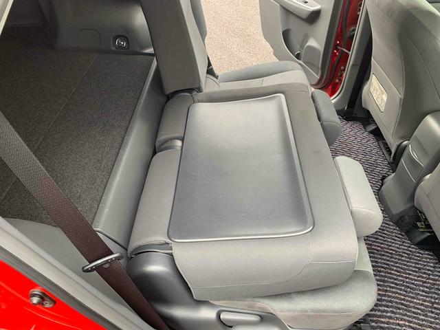 プリウスアルファ Ｓツーリングセレクション　ＥＴＣ　バックカメラ　ナビ　ＴＶ　アルミホイール　ヘッドライトウォッシャー　スマートキー　電動格納ミラー　ＣＶＴ　盗難防止システム　衝突安全ボディ　ＡＢＳ　ＵＳＢ　Ｂｌｕｅｔｏｏｔｈ　エアコン（43枚目）