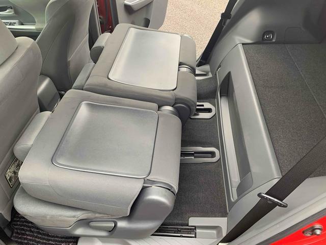 プリウスアルファ Ｓツーリングセレクション　ＥＴＣ　バックカメラ　ナビ　ＴＶ　アルミホイール　ヘッドライトウォッシャー　スマートキー　電動格納ミラー　ＣＶＴ　盗難防止システム　衝突安全ボディ　ＡＢＳ　ＵＳＢ　Ｂｌｕｅｔｏｏｔｈ　エアコン（44枚目）