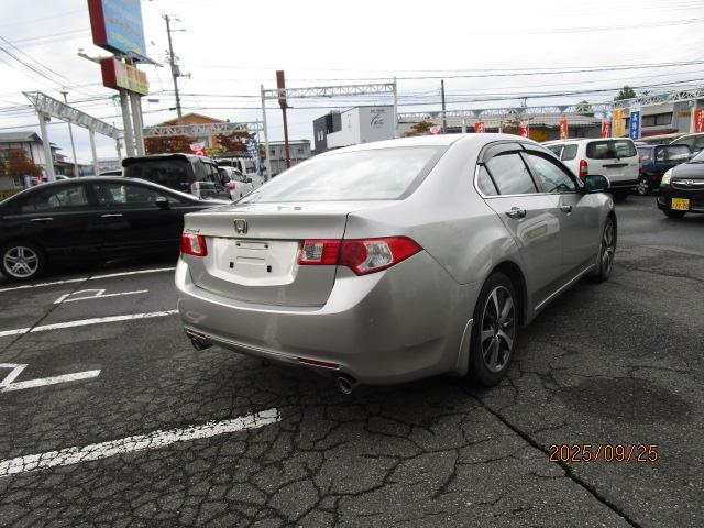 アコード ２４ＴＬ　ナビ　ワンセグ　Ｂカメラ　ＥＴＣ　ＡＷ　ＰＳ　ＰＷ　ＡＢＳ（6枚目）